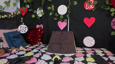 Delilah  online show from February 15, 12:46 am