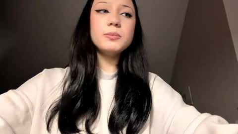 Milana  online show from May 21, 5:22 pm