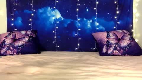 DelilaLove3412 online show from May 7, 7:17 pm