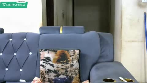 Ginger online show from May 9, 2:02 am