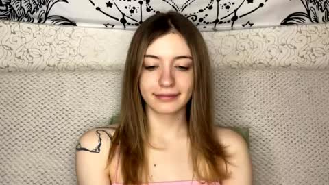 Sia online show from May 22, 7:06 am