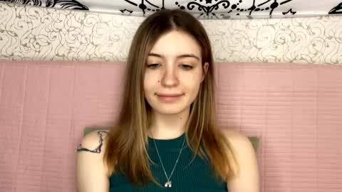 Sia online show from May 5, 6:49 am