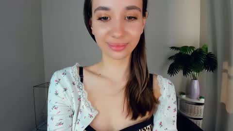 Eliza online show from March 22, 11:16 am