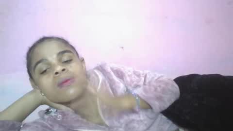 delphine online show from May 21, 2:31 am