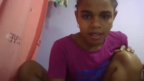 delphine online show from April 3, 2:15 pm