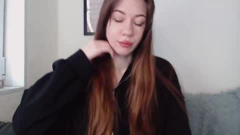 Demi. not your babybabebb and other shit online show from April 7, 11:34 am