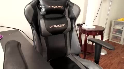 Chocolatekink online show from October 11, 2:42 pm