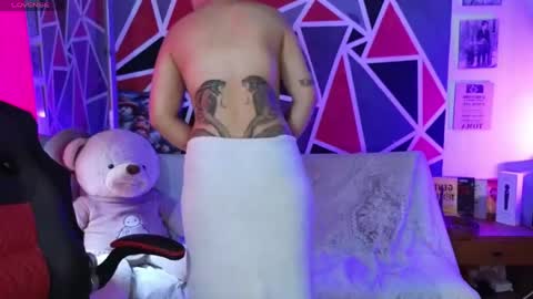 DEMI online show from April 6, 5:58 pm