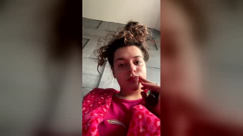 demiwaddington8 online show from January 11, 11:59 am