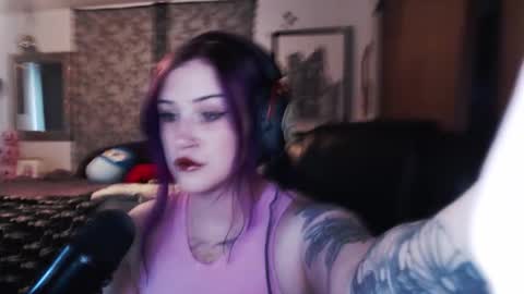Snapshot of demongf chatting on October 18, 8:32 pm Demoness Mina online show from October 18, 8:32 pm