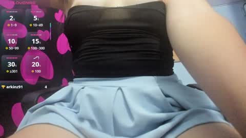 Laura online show from May 24, 11:42 am