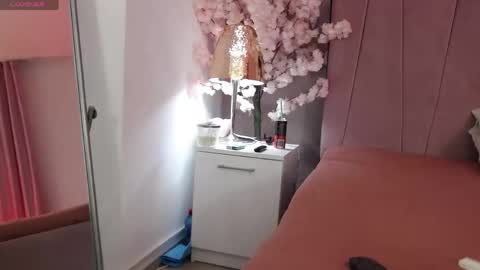 DeniseSun online show from May 19, 6:26 pm