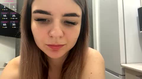 Denni online show from March 24, 5:51 pm