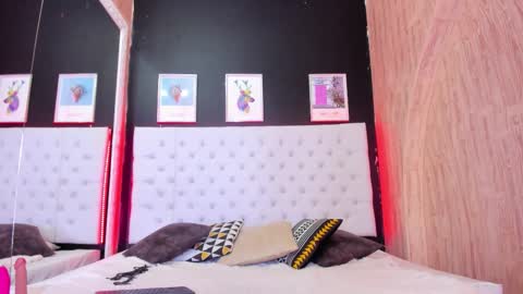 dennyzeans online show from January 7, 11:35 am