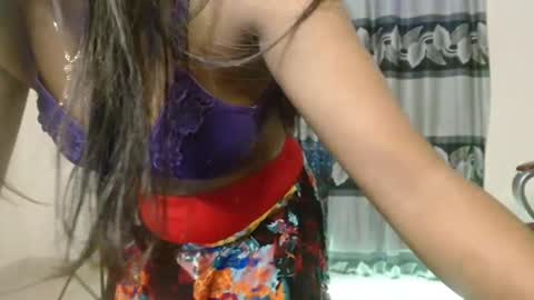 Dolly online show from November 27, 8:50 am