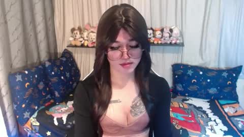 LORINE online show from September 19, 9:25 pm
