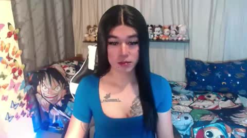 LORINE online show from September 22, 1:53 pm