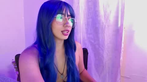 TORI AND MR. BEAR online show from January 6, 5:49 pm