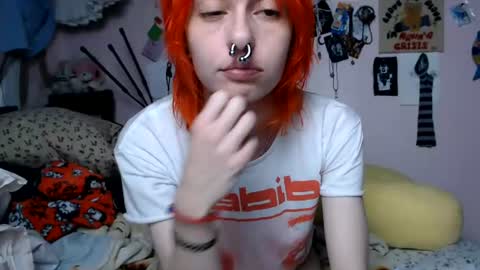 poutyangel online show from August 9, 3:23 am