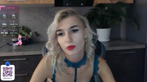 Kayla online show from September 20, 2:26 pm