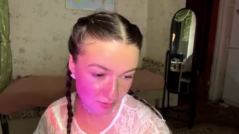 Snapshot of devpipe chatting on October 30, 3:24 pm devpipe online show from October 30, 3:24 pm