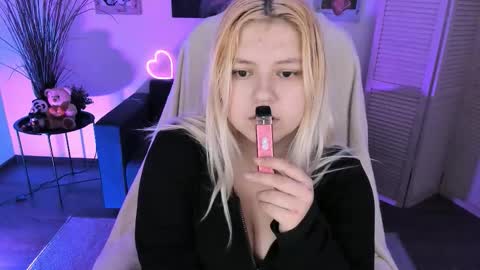 Dia online show from November 29, 12:36 am