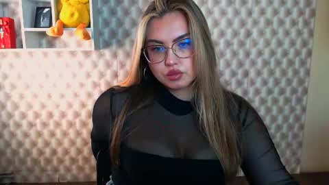Kriss online show from May 5, 7:33 am