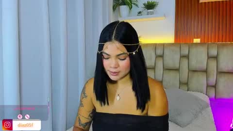 diamond_canela online show from May 26, 3:39 am