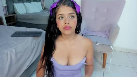 Diamond online show from May 26, 2:11 am
