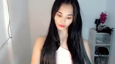 Bella online show from May 25, 9:41 am