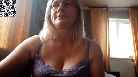 Alena online show from April 7, 7:10 am