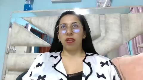 diana722439 online show from October 7, 2:16 am