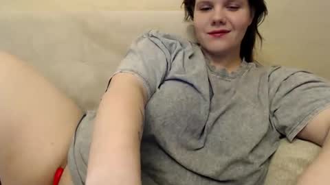 diana_loudd online show from May 11, 7:10 am