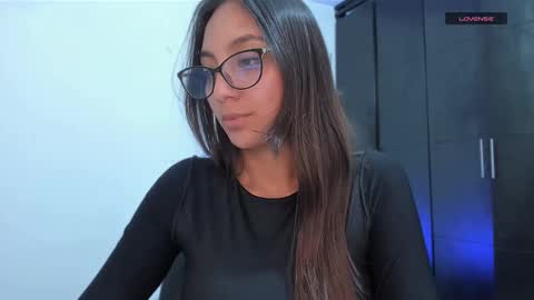 dianadirty1 online show from November 26, 2:12 am