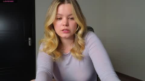 Olga online show from May 24, 1:54 pm