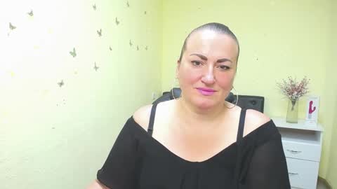 Diana online show from May 18, 5:24 am