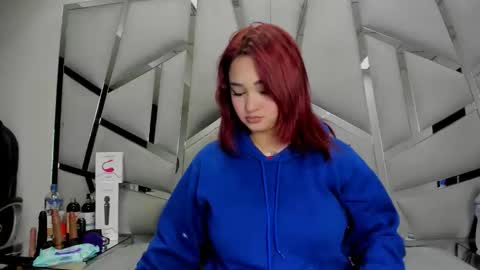 dianarous online show from April 1, 3:07 am