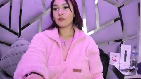 dianarous online show from April 10, 8:20 am