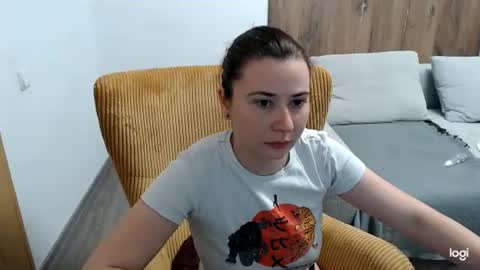 dianasmiey7 online show from May 27, 9:39 am