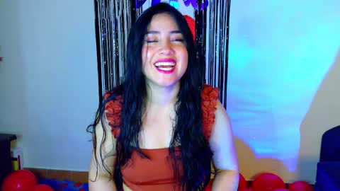 Snapshot of diane_1 chatting on February 19, 11:06 am DIANE online show from February 19, 11:06 am