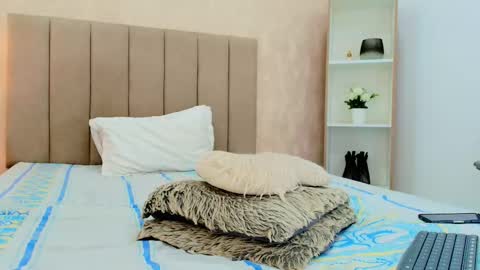 Diana online show from November 11, 2:25 pm