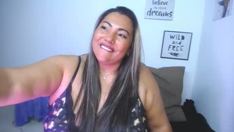 Mariana online show from August 8, 3:14 am