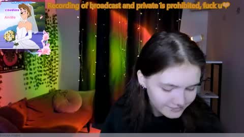 Dilara online show from May 26, 2:38 pm