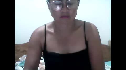 Dimple online show from May 28, 9:23 pm