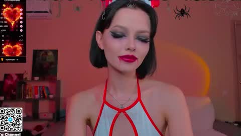 Jessie online show from October 31, 1:59 pm