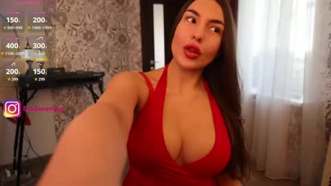 Diodora Magenta online show from May 2, 2:42 pm