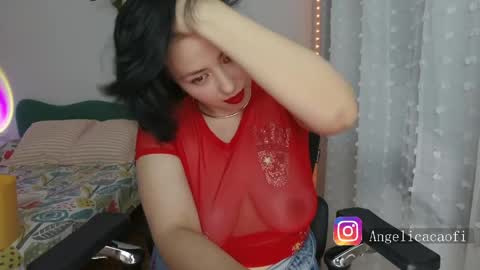 Anglica A online show from May 3, 9:18 pm