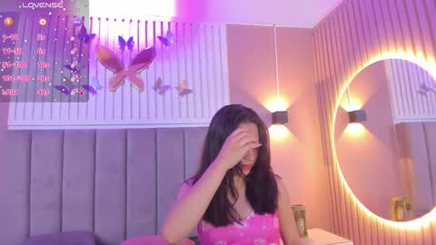 Cristal  online show from December 28, 3:15 am