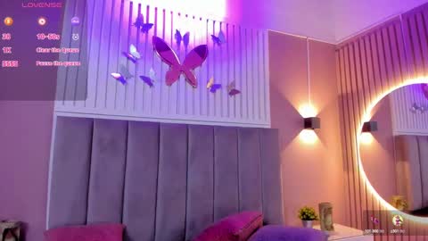 Cristal  online show from December 10, 3:20 am