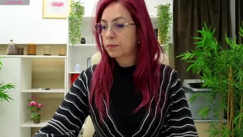 dirty_mature online show from January 21, 5:49 am
